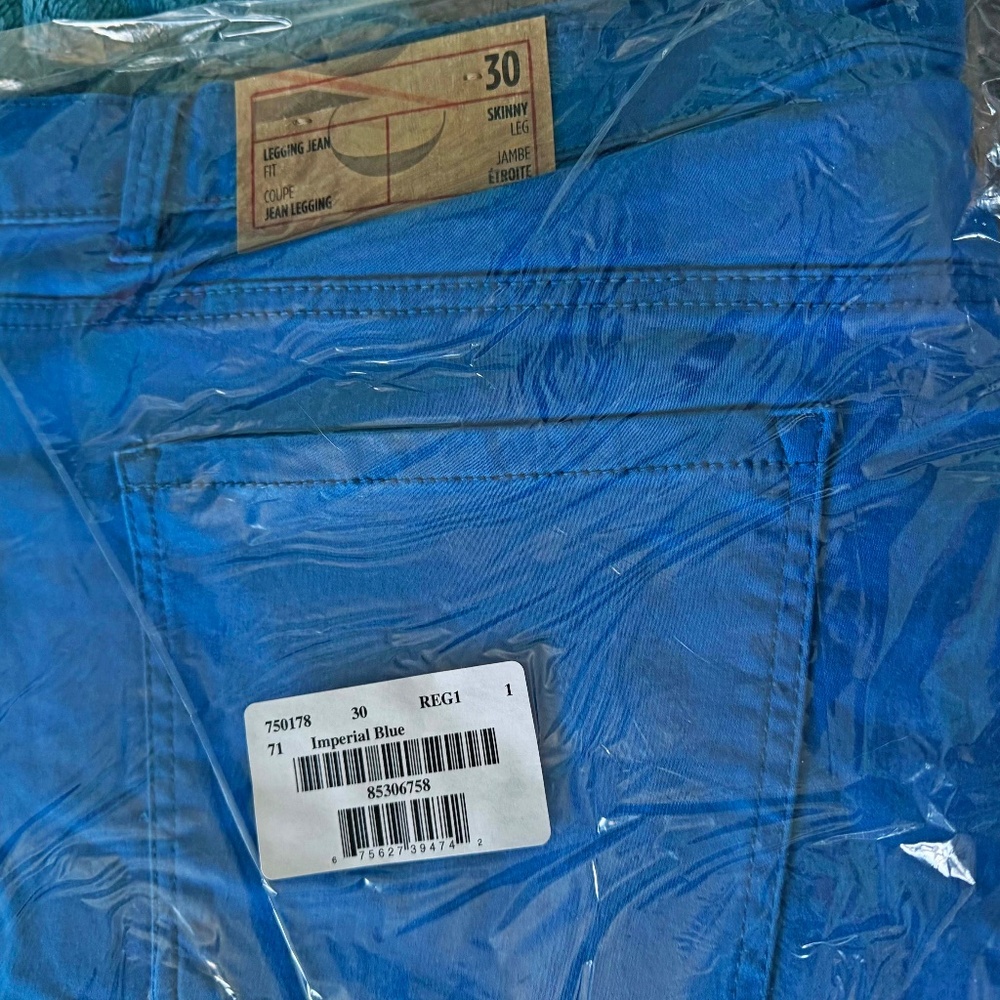 JEANS, d/c SLIGHTLY CURVY FIT, IMPERIAL BLUE, SZ 30, SKINNY JEAN, ADDITION ELLE,